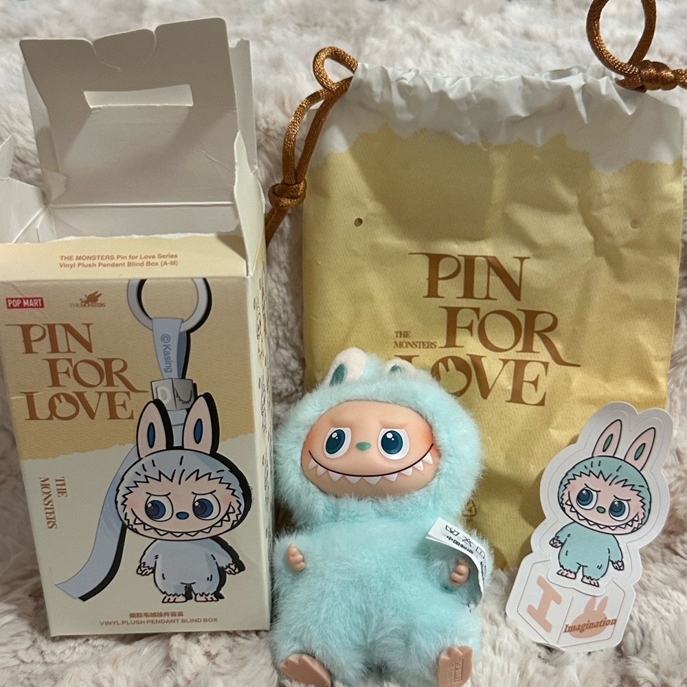 🩵Authentic Pop Mart Labubu Pin for Love - I 🩵 - Picture 1 of 16
